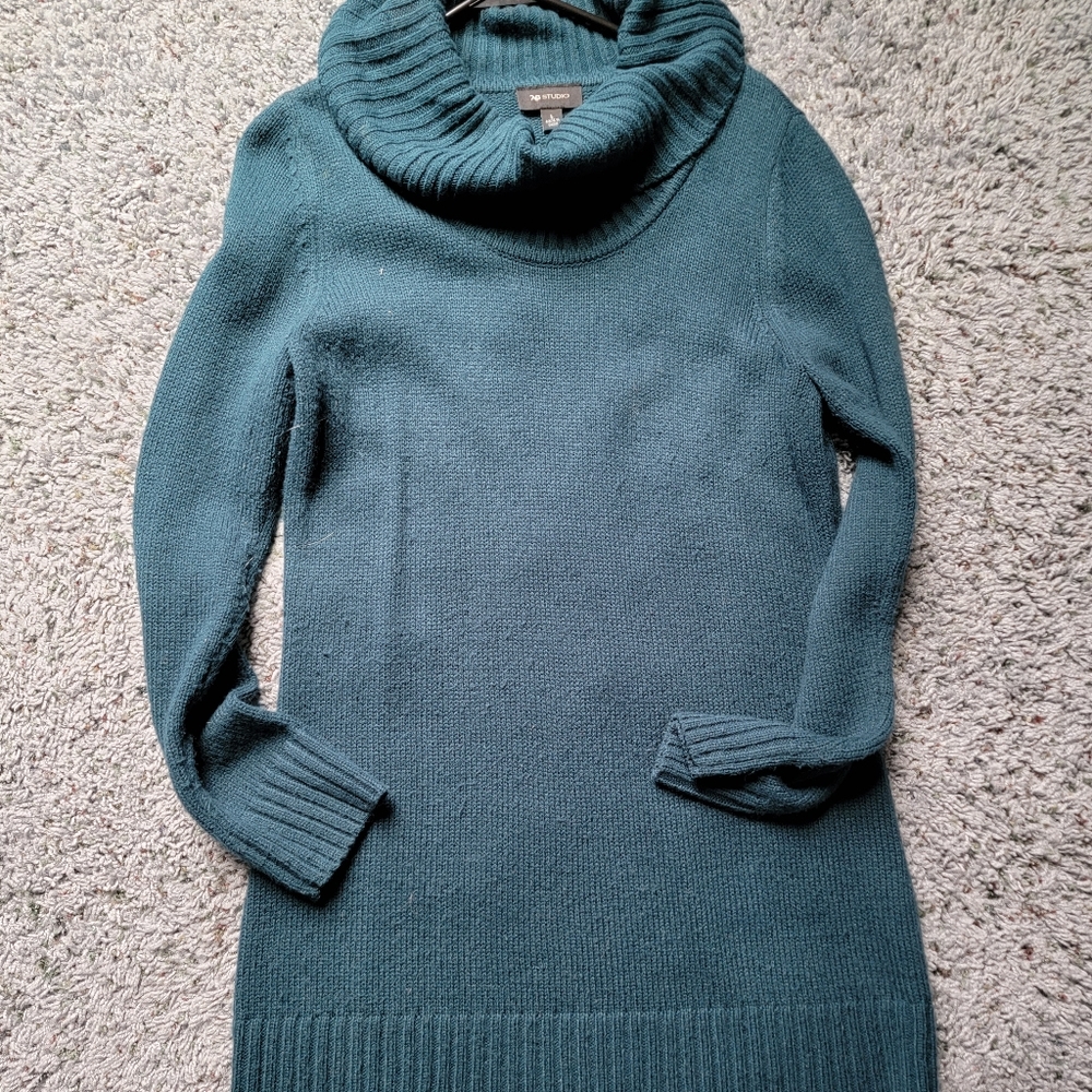 AB Studio turtleneck tunic sweater